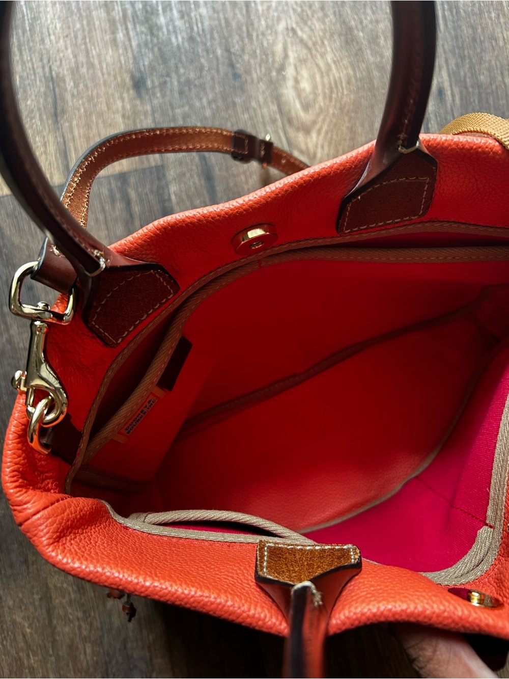 Pebble Grain Leather Tote - Picture 6 of 8